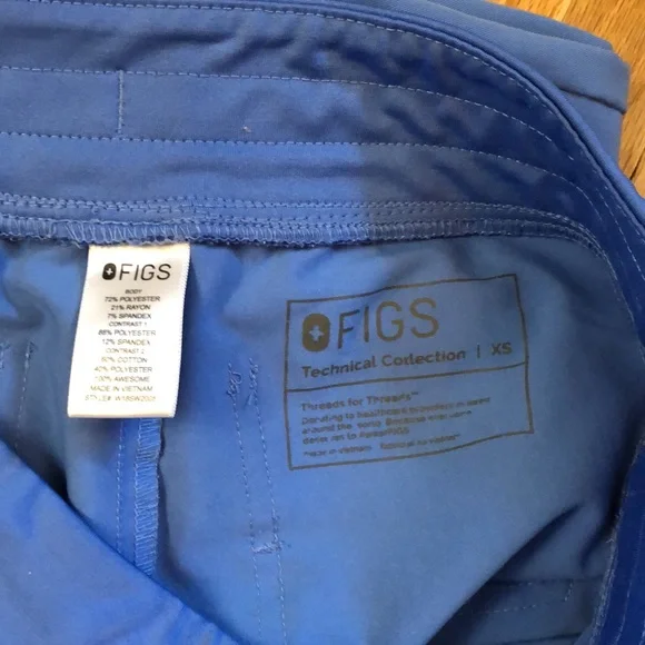 Figs light blue jogger scrub set size xs - Picture 8 of 10